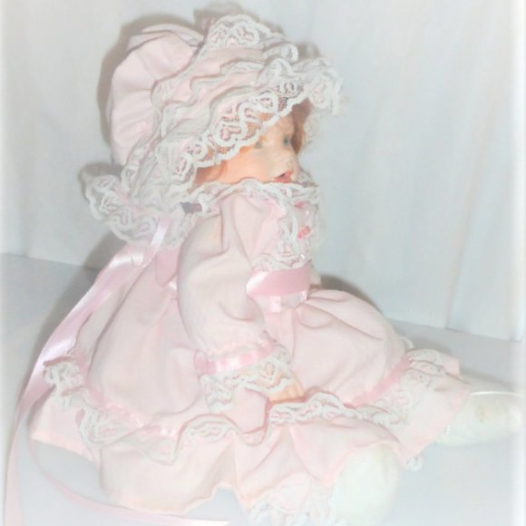 14.5" Tall Vintage Doll 1987 Reproduction of a Booths Tyner Design Vintage Doll - Picture 5 of 6